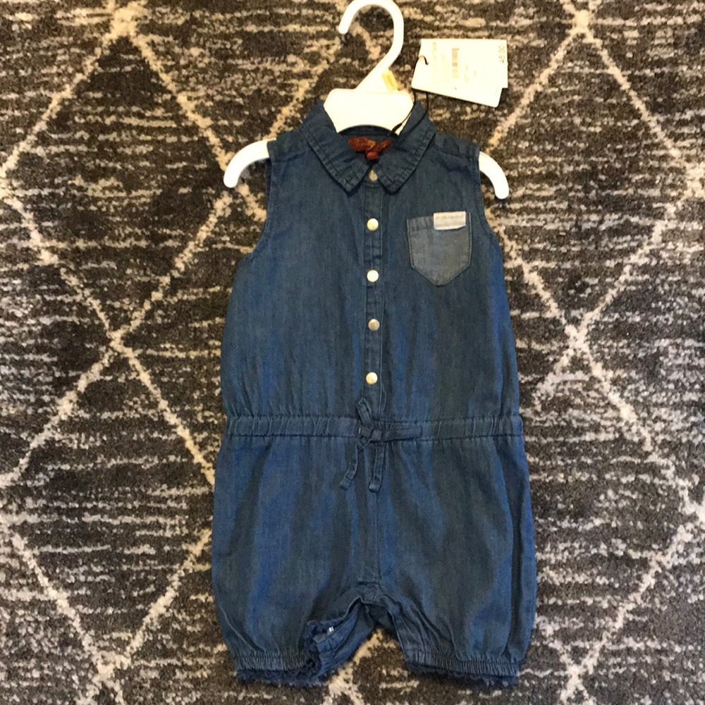 7 for all mankind...Adorable jean jumper